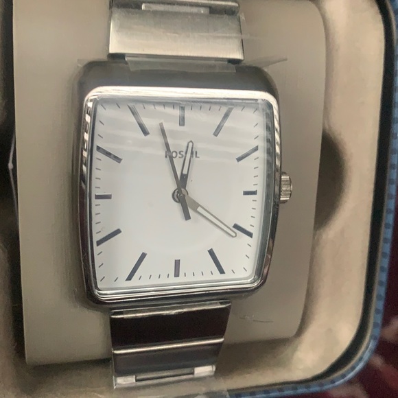New Fossil Heathcliff Stainless Steel Watch style BQ2352 new with tag and box